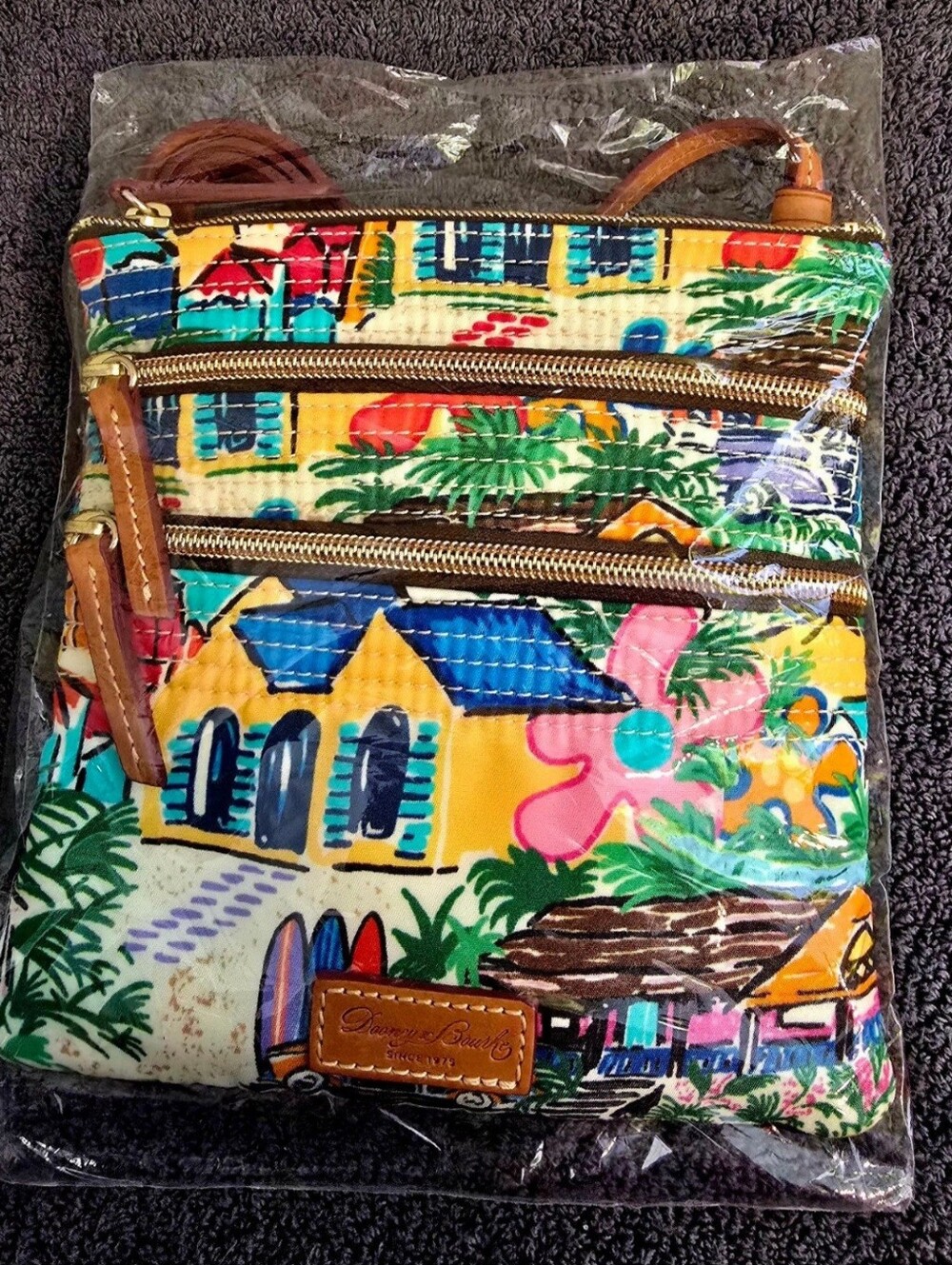 NWT RETIRED!! Dooney & Bourke Sandbar "MULTICOLOR" Triple Zip Crossbody Bag